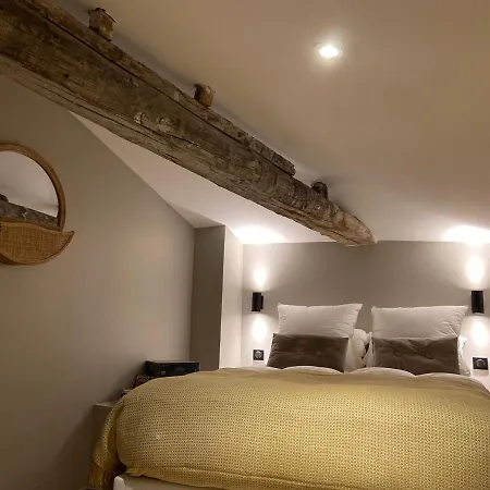 Couette-café La Tour Yveline 4*